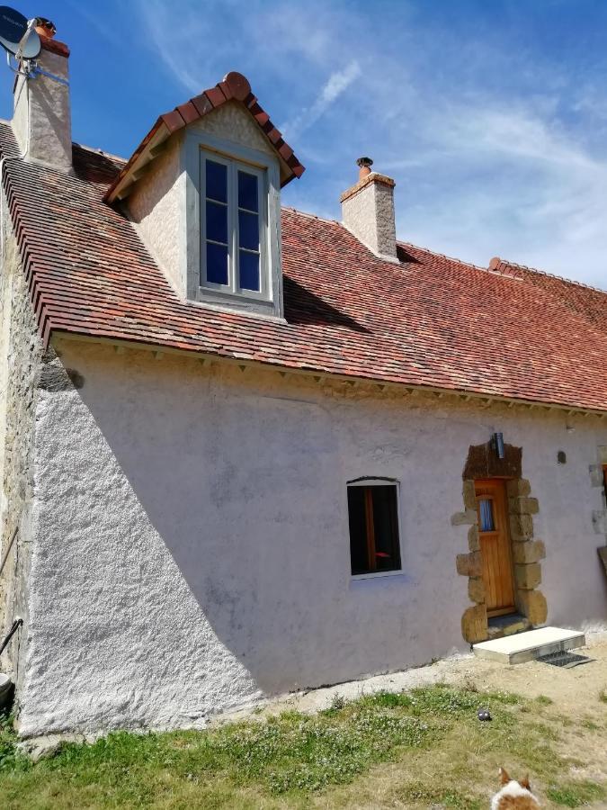 Chez Pastuso Bed & Breakfast Brigueil-le-Chantre Luaran gambar