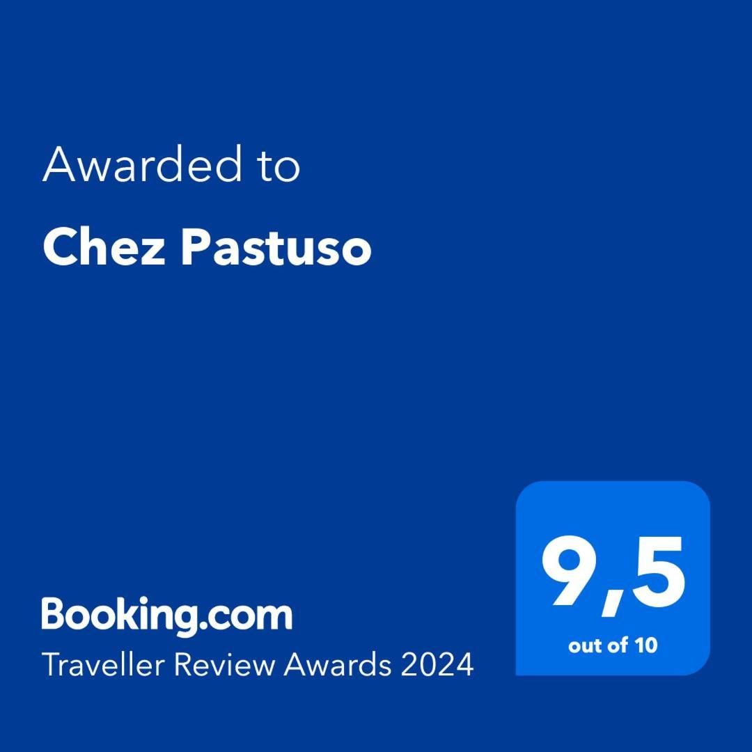 Chez Pastuso Bed & Breakfast Brigueil-le-Chantre Luaran gambar